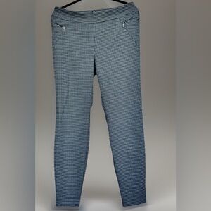 SOHO Apparel LTD Pull-On Skinny Leg Dress Pant Gray/Black Plaid Petite Large